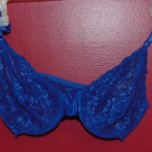 New Lilly of Fance Bra and Panty set Sz.34B/Med.